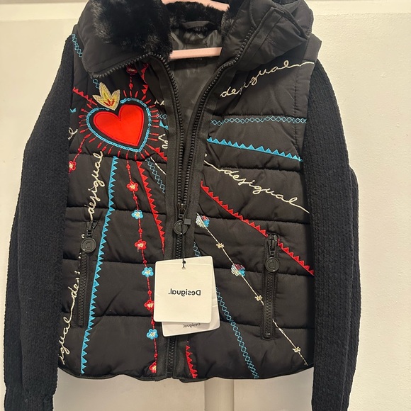Desigual Kids Black Puffer Jacket with Colorful Heart Embroidery - Picture 2 of 10